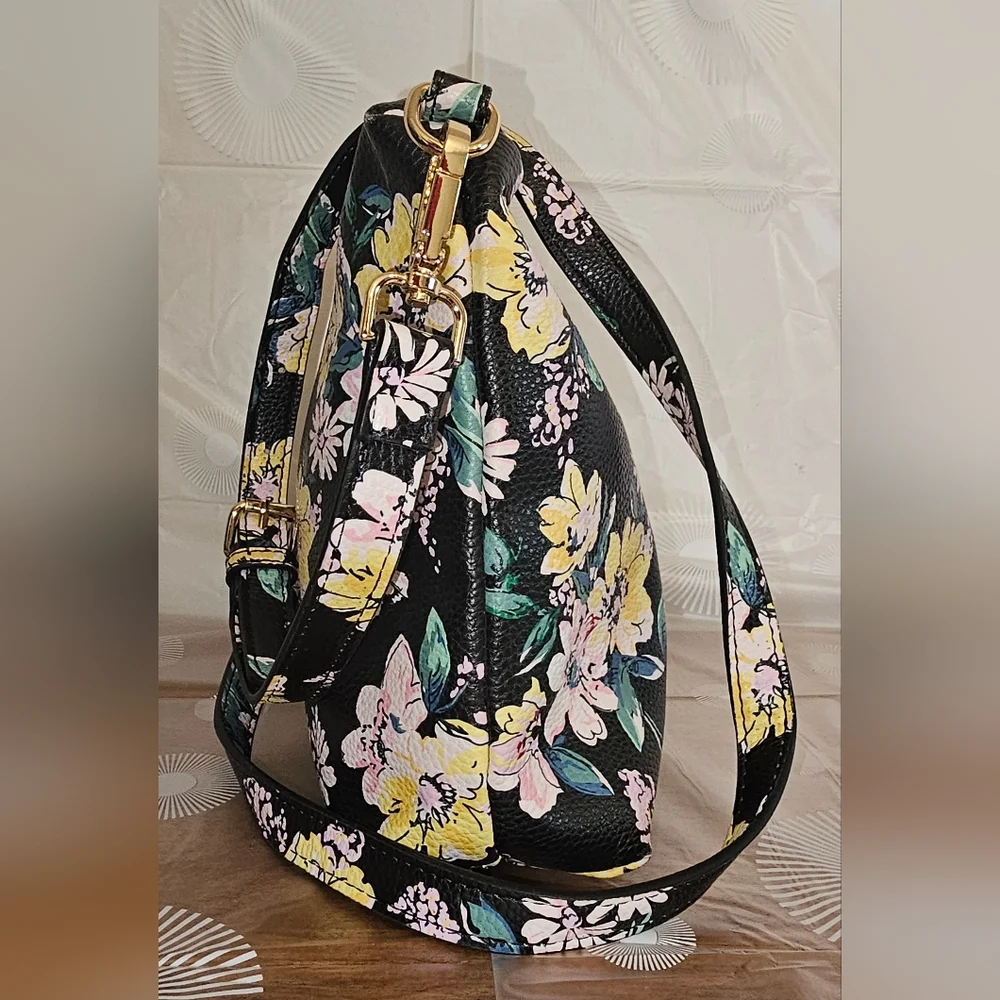 Steve Madden Floral Black Crossbody Bag W/ adjustable strap - Picture 3 of 5